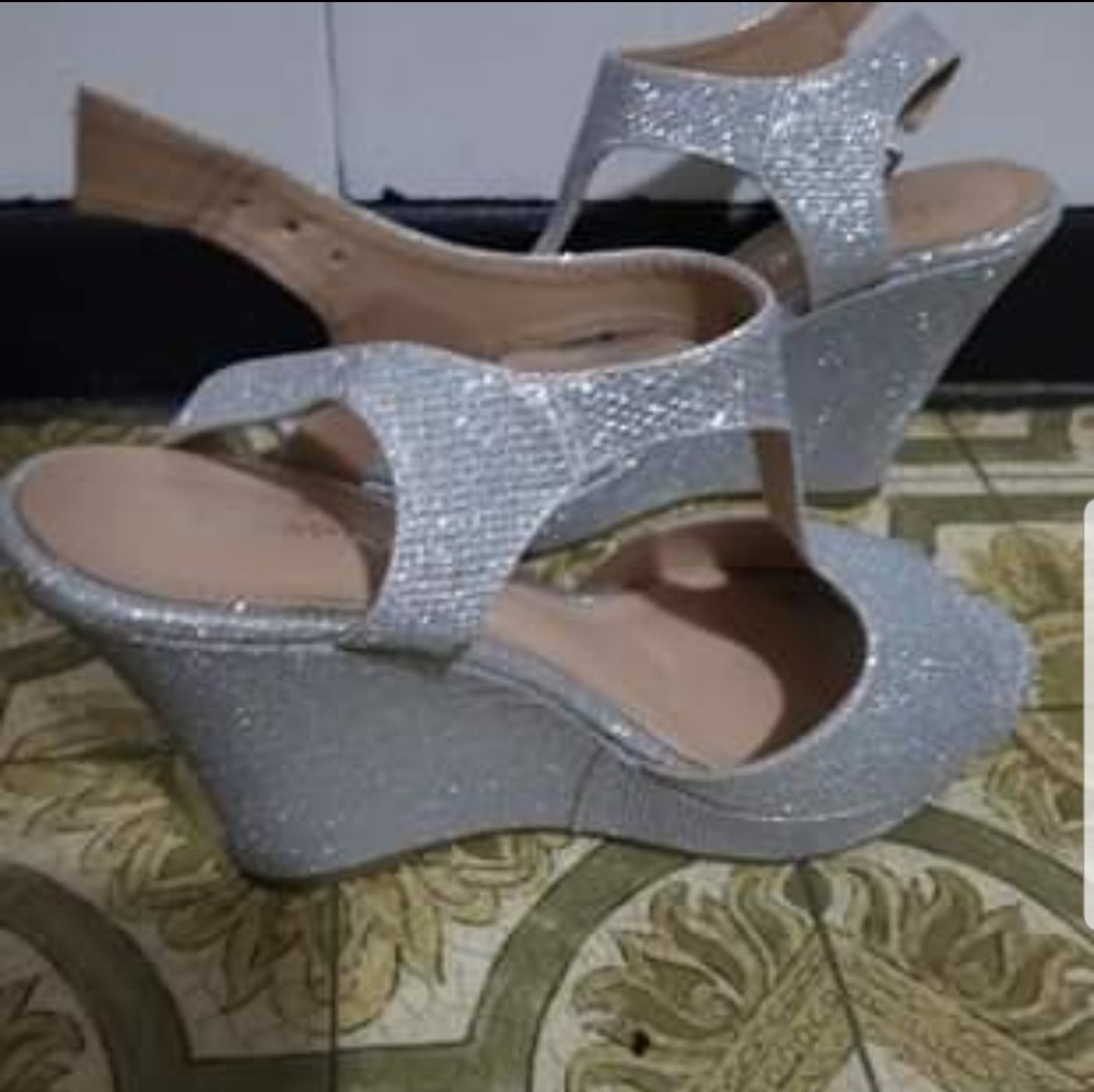 high heels